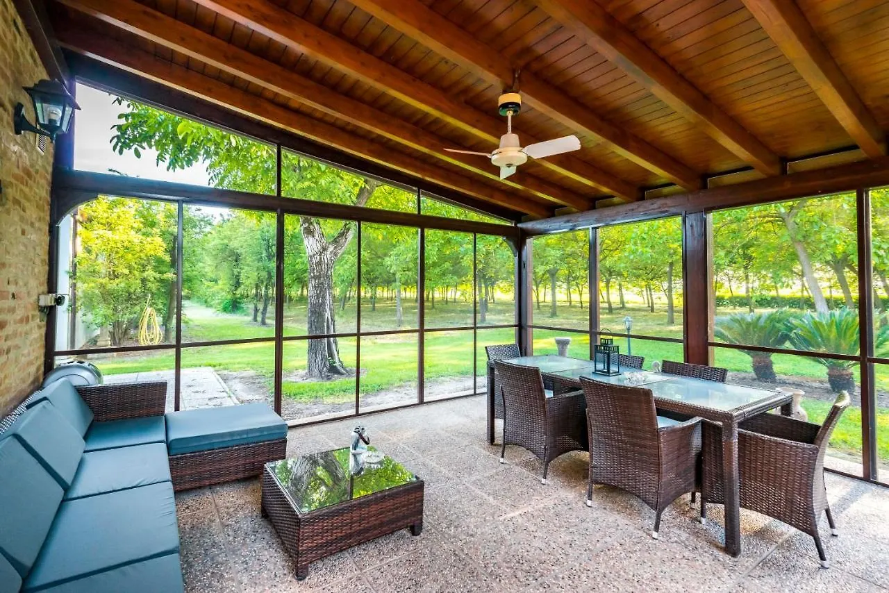 Villa Casa Delle Noci Country House, Pool & Spa Modena