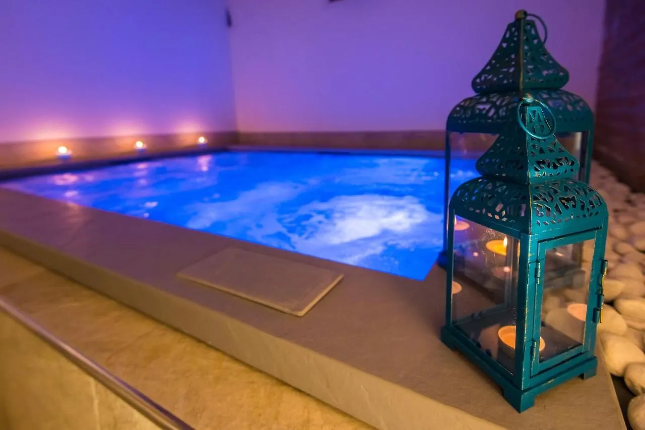 Casa Delle Noci Country House, Pool & Spa Modena 0*,