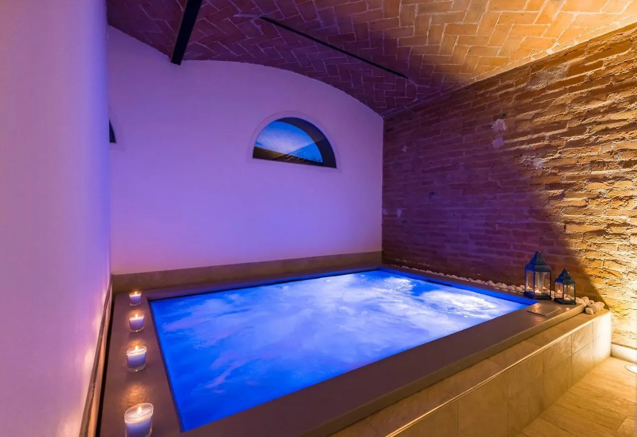 Casa Delle Noci Country House, Pool & Spa Modena Italien