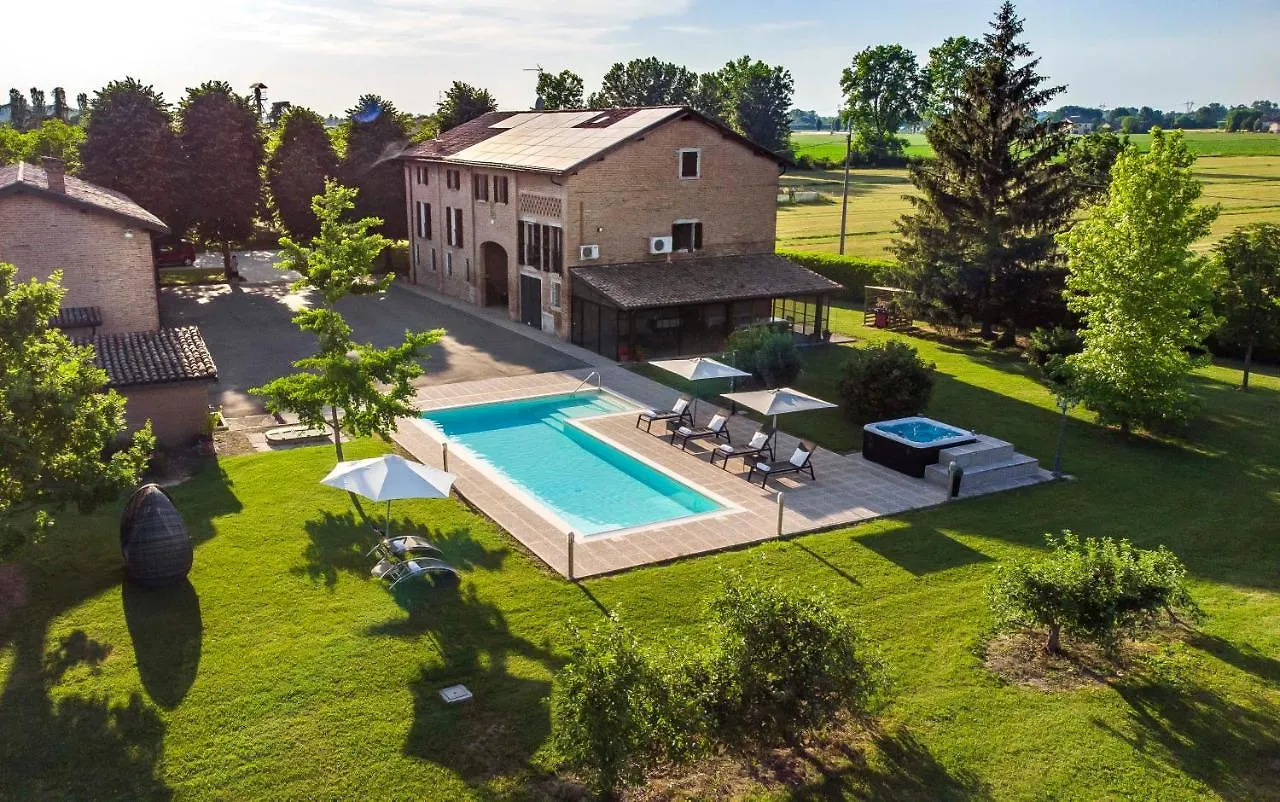 Casa Delle Noci Country House, Pool & Spa Modena