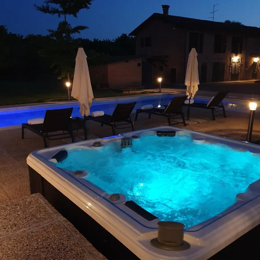 Casa Delle Noci Country House, Pool & Spa Modena Villa