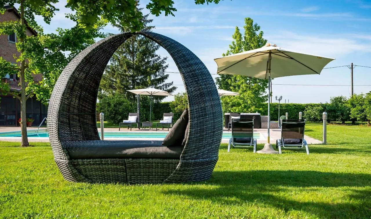 Villa Casa Delle Noci Country House, Pool & Spa Modena